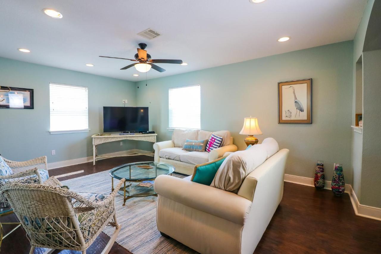 Perfect Location Spacious Yard Coffee Bar At This Lovely Beach Home Galveston Kültér fotó
